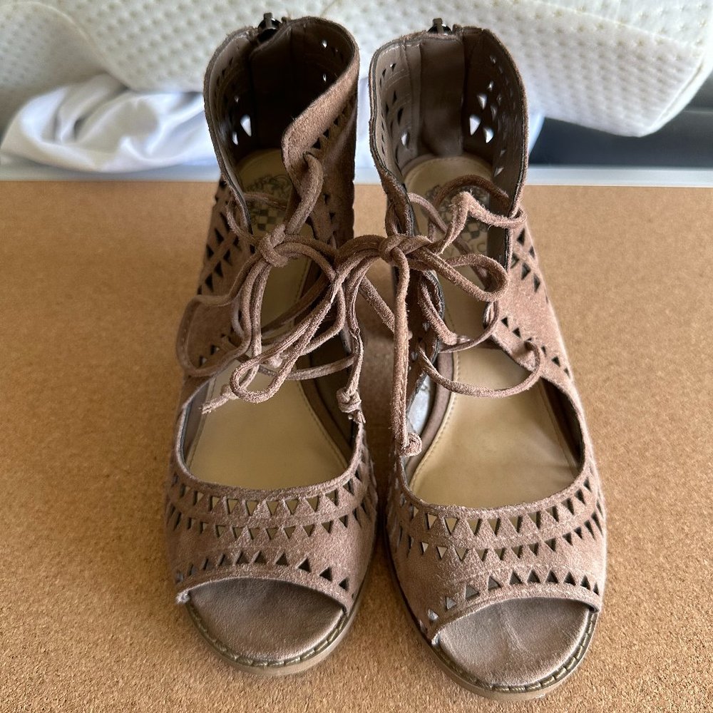 Vince Comuto Suede Heels